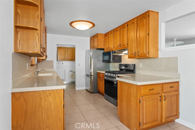 Image 10 of 39 For 8792 Grindlay