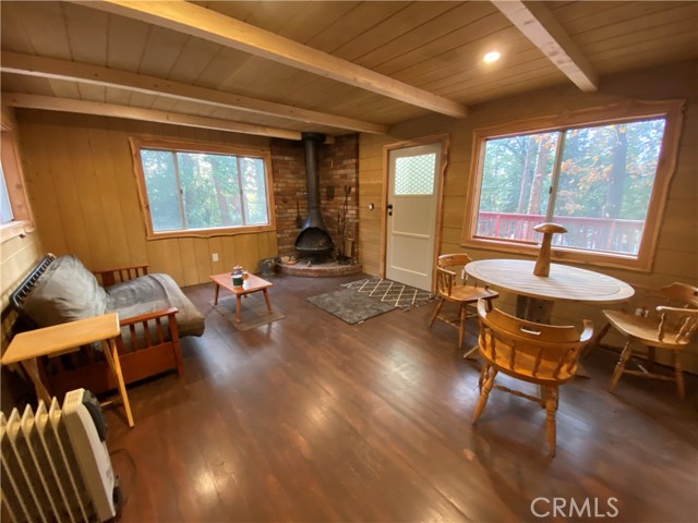 Detail Gallery Image 1 of 16 For 51652 Laurel Trail, Idyllwild,  CA 92549 - 1 Beds | 1 Baths