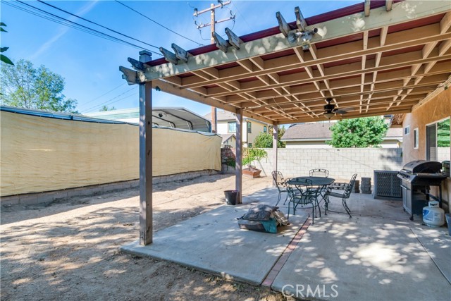 Detail Gallery Image 19 of 22 For 24717 E 6th St, San Bernardino,  CA 92410 - 4 Beds | 2 Baths