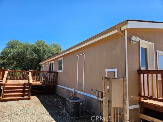 4223 Woodview Lane, Mariposa CA: https://media.crmls.org/medias/e549daff-8599-4540-bde6-b3de1440048f.jpg