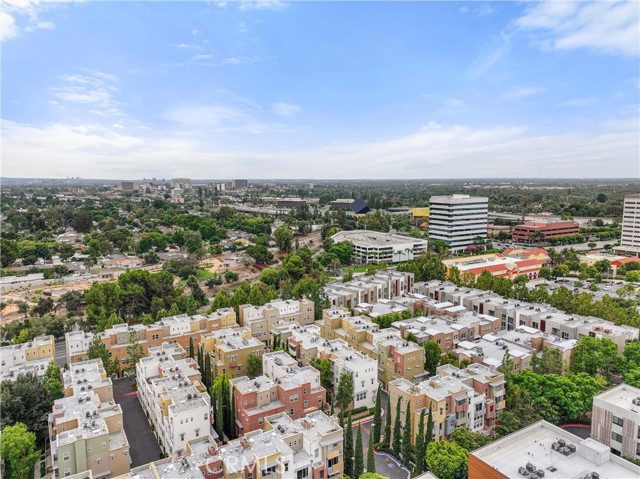 Detail Gallery Image 24 of 27 For 408 E Jeanette, Santa Ana,  CA 92705 - 4 Beds | 2/1 Baths