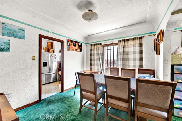 2184 Cedar Avenue, Long Beach CA: https://media.crmls.org/medias/e54b8b69-255d-402d-939c-945fe793cc6f.jpg