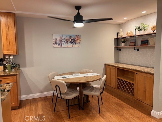 28947 Thousand Oaks Boulevard, Agoura Hills CA: https://media.crmls.org/medias/e54c394b-387f-4de1-84ae-e013eb92ab50.jpg