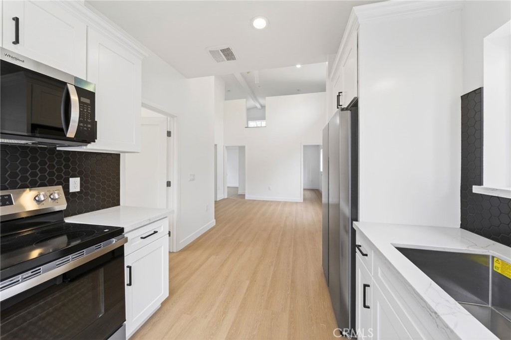 MLS #OC26141584 image #18