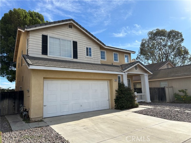 Detail Gallery Image 3 of 14 For 323 Camden Ct, Corona,  CA 92879 - 3 Beds | 2/1 Baths