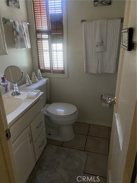 Detail Gallery Image 10 of 20 For 2115 W 102nd, Los Angeles,  CA 90047 - – Beds | – Baths