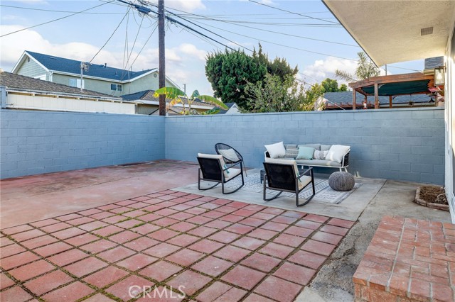 2708 Spreckels Lane, Redondo Beach, California 90278, 3 Bedrooms Bedrooms, ,2 BathroomsBathrooms,Residential,Sold,Spreckels,SB22026607