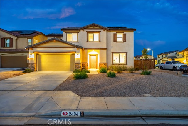 Detail Gallery Image 2 of 49 For 2434 Lugar Hermoso Ct, Rosamond,  CA 93560 - 4 Beds | 2/1 Baths