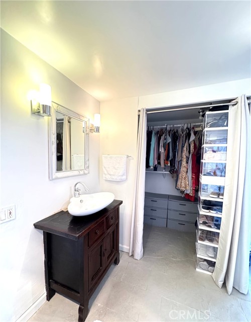 Detail Gallery Image 17 of 39 For 700 E Ocean Bld #2801,  Long Beach,  CA 90802 - 2 Beds | 2 Baths