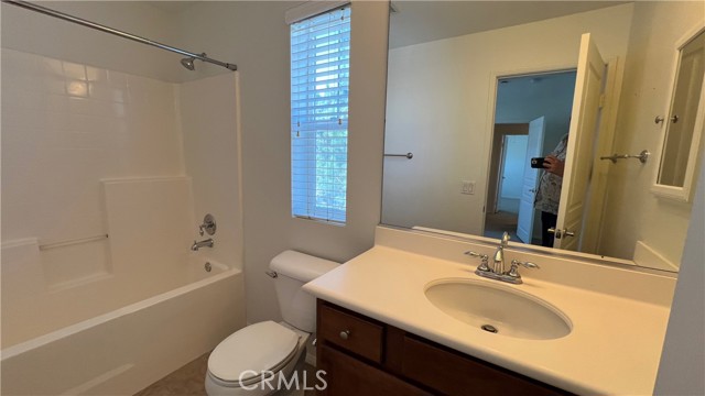 Detail Gallery Image 17 of 38 For 64 Valmont Way, Ladera Ranch,  CA 92694 - 2 Beds | 2/1 Baths