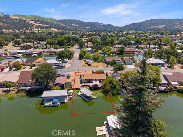 12855 Island Circle, Clearlake Oaks CA: https://media.crmls.org/medias/e54f919a-a21b-4d90-9871-f34b5acb0d44.jpg