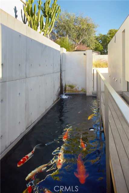 2460 Monaco Drive, Laguna Beach CA: https://media.crmls.org/medias/e550c48f-54cd-4eaa-b6a8-aa31ea4fc763.jpg