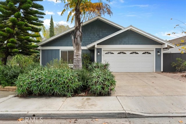 Detail Gallery Image 2 of 45 For 6 Banyan Tree, Irvine,  CA 92612 - 4 Beds | 2 Baths