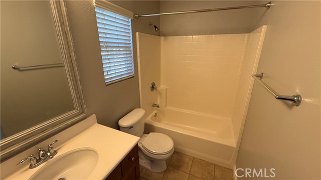 Image 16 of 47 For 31 Quartz Lane