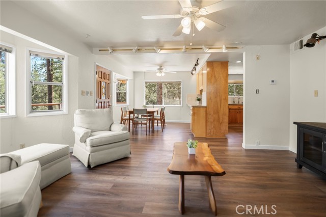 Detail Gallery Image 9 of 70 For 2205 Cypress Way, –,  CA 93222 - 2 Beds | 2 Baths