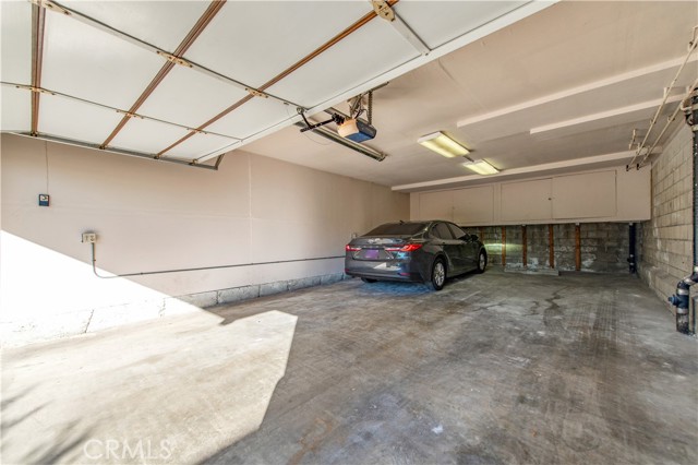 Detail Gallery Image 13 of 44 For 2240 N Legion Dr #217,  Signal Hill,  CA 90755 - 3 Beds | 2/1 Baths