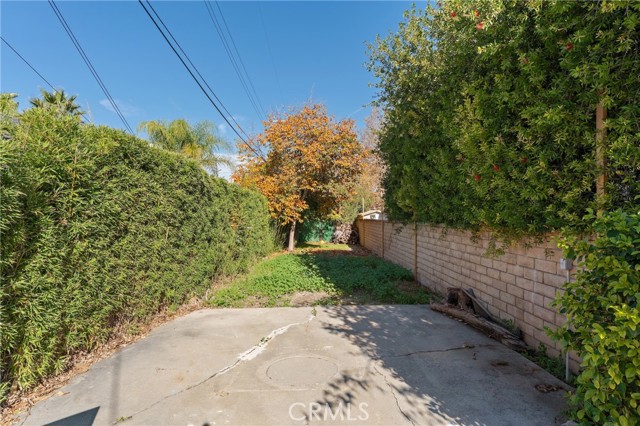 Detail Gallery Image 29 of 33 For 22727 Collins, Woodland Hills,  CA 91367 - 3 Beds | 2 Baths