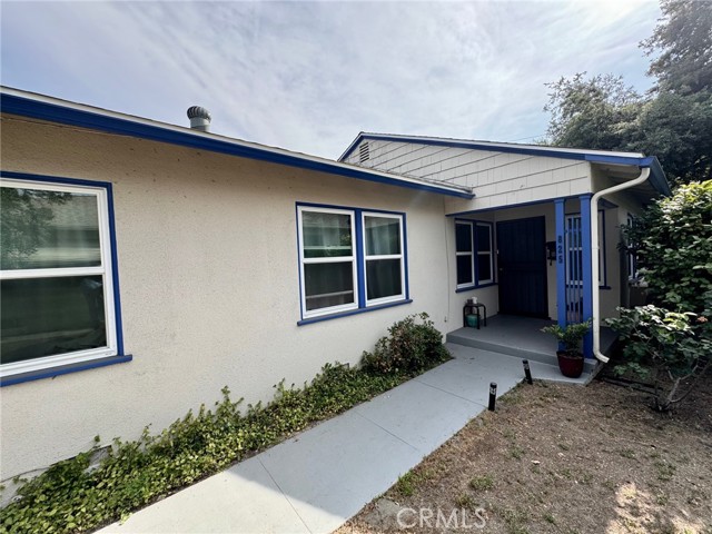 823 N Santa Anita N Avenue, Arcadia CA: https://media.crmls.org/medias/e5537ade-2d70-4fca-b7d1-86beabf47751.jpg