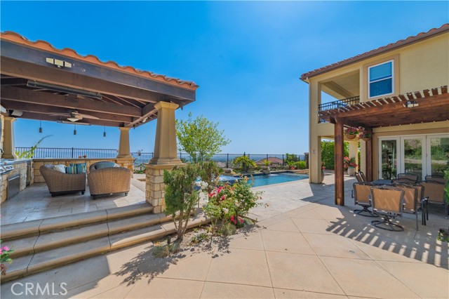 20408 Umbria Way, Yorba Linda CA: https://media.crmls.org/medias/e5546982-5fb9-4aa1-bf74-9c7c939f8d61.jpg
