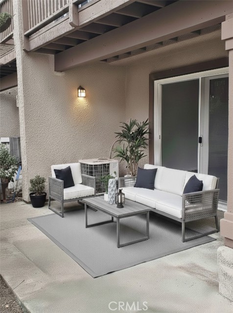 Detail Gallery Image 7 of 10 For 7150 Carlson Cir #65,  Canoga Park,  CA 91303 - 1 Beds | 1 Baths