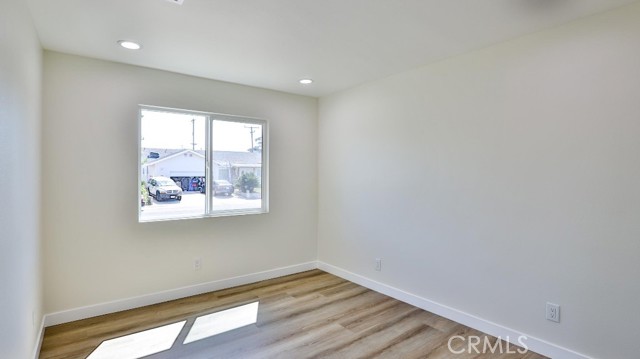 Detail Gallery Image 23 of 28 For 247 S Date St, Anaheim,  CA 92805 - 4 Beds | 2 Baths