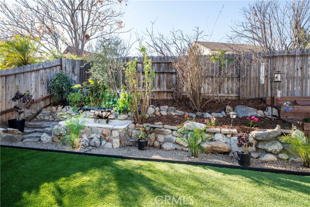 Detail Gallery Image 38 of 42 For 26921 Terri Dr, Canyon Country,  CA 91351 - 3 Beds | 2/1 Baths