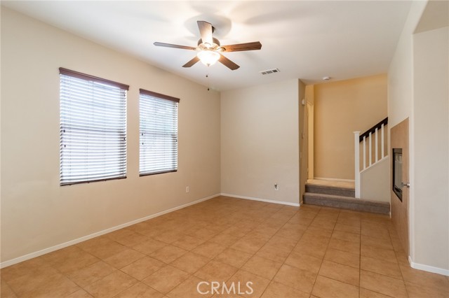 22326 Blue Lupine Circle, Grand Terrace CA: https://media.crmls.org/medias/e556314e-d9dd-4521-ba6f-7253476ce7b4.jpg