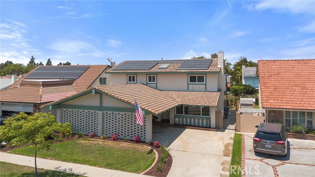 Detail Gallery Image 2 of 70 For 13243 Aclare St, Cerritos,  CA 90703 - 4 Beds | 4 Baths