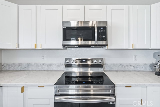 Detail Gallery Image 14 of 35 For 57826 Joshua, Yucca Valley,  CA 92284 - 3 Beds | 2 Baths