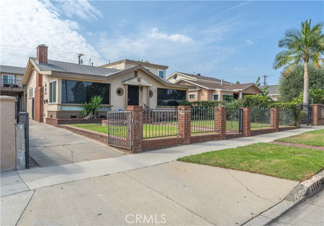 1326 W 98th Street #3, Los Angeles, CA, 90044 1326 W 98th Street #3, Los Angeles, CA, 90044