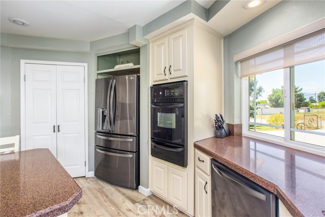 Image 18 of 74 For 10132 Taylor Drive