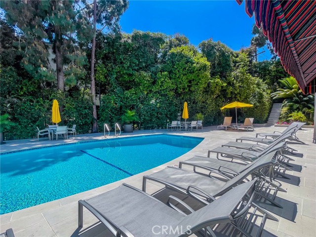 Detail Gallery Image 15 of 22 For 8530 Holloway Dr #102,  West Hollywood,  CA 90069 - 1 Beds | 1 Baths