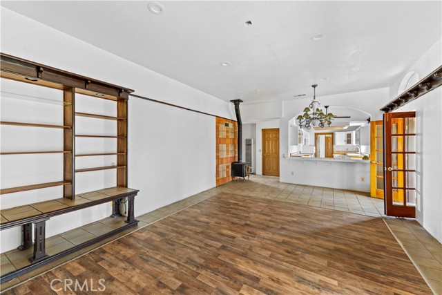 Detail Gallery Image 10 of 42 For 11815 Ivy, Hesperia,  CA 92345 - 3 Beds | 2 Baths