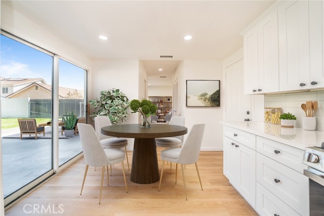Detail Gallery Image 8 of 27 For 11321 Homewood Dr, Fontana,  CA 92337 - 4 Beds | 2/1 Baths