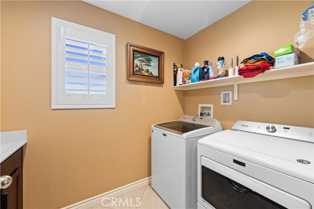 1019 Vallejo Street, Perris CA: https://media.crmls.org/medias/e55b4faf-4d03-4dab-95dc-edba6a21ce5f.jpg