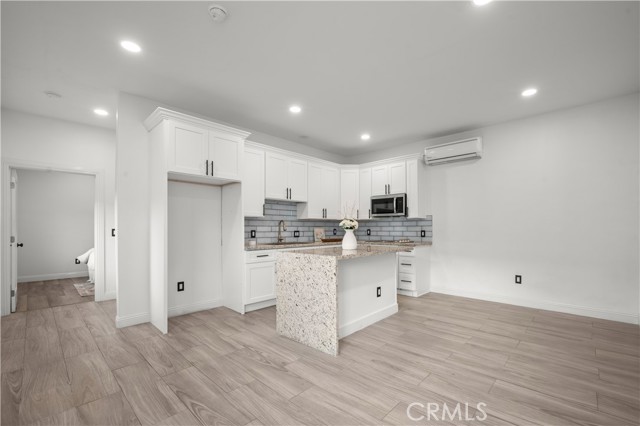 Detail Gallery Image 39 of 63 For 638 N Buttonwood, Anaheim,  CA 92805 - 4 Beds | 3 Baths