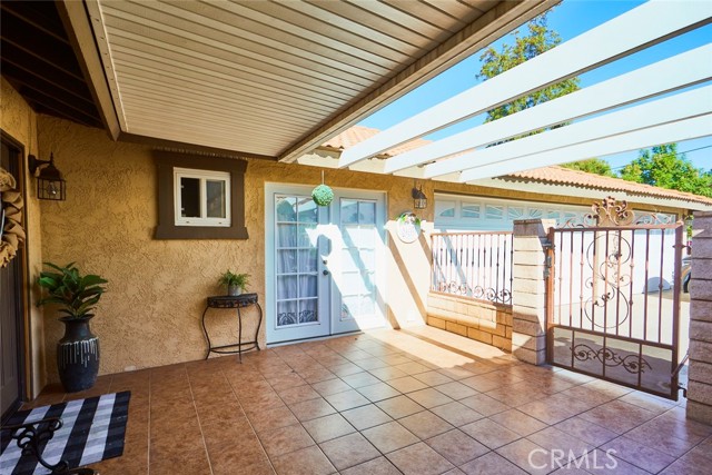 Detail Gallery Image 10 of 48 For 3931 Atlantic Ave, Highland,  CA 92346 - 4 Beds | 2/1 Baths