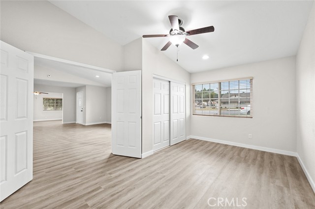 1302 N San Antonio Avenue, Upland CA: https://media.crmls.org/medias/e55c3ff1-e89e-4886-9eeb-0ba4fc23ecd1.jpg