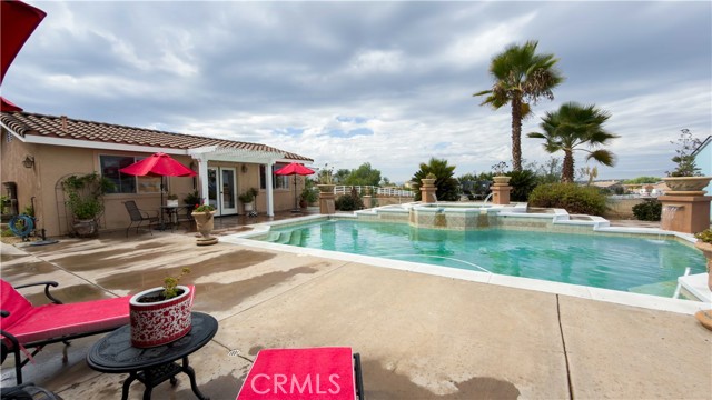 Detail Gallery Image 42 of 74 For 18563 Sunset Knoll, Riverside,  CA 92504 - 5 Beds | 4/1 Baths