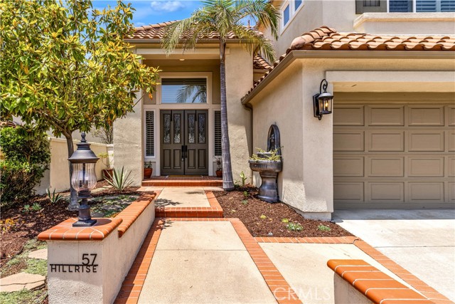 57 Hillrise, Rancho Santa Margarita CA: https://media.crmls.org/medias/e55c5ef5-18f7-456d-a0b1-00fdd103b97d.jpg