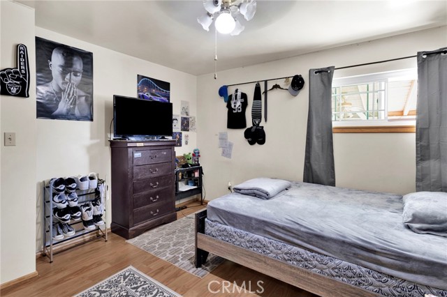 Detail Gallery Image 19 of 69 For 9037 5th Ave, Hesperia,  CA 92345 - 5 Beds | 4 Baths