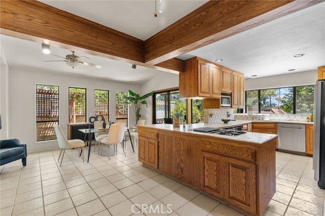 Detail Gallery Image 14 of 55 For 1156 E Howard St, Pasadena,  CA 91104 - 3 Beds | 2 Baths