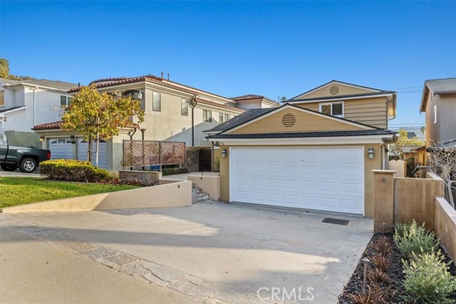 916 Knob Hill Avenue, Redondo Beach, California 90277, 4 Bedrooms Bedrooms, ,2 BathroomsBathrooms,Residential,Sold,Knob Hill,SB22245822