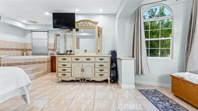Detail Gallery Image 4 of 69 For 7319 Berne St, Rosemead,  CA 91770 - 4 Beds | 2/1 Baths