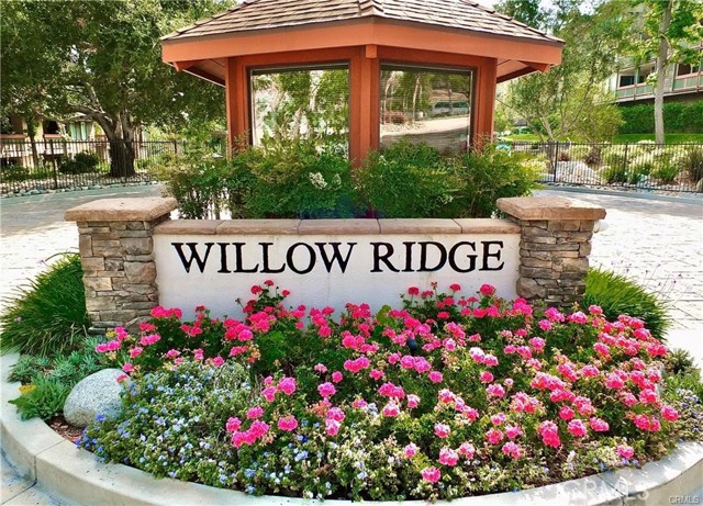 2516 East Willow, 203