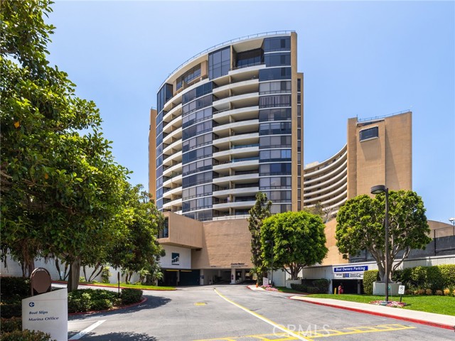 Detail Gallery Image 1 of 33 For 4316 Marina City Dr #531,  Marina Del Rey,  CA 90292 - 2 Beds | 2 Baths