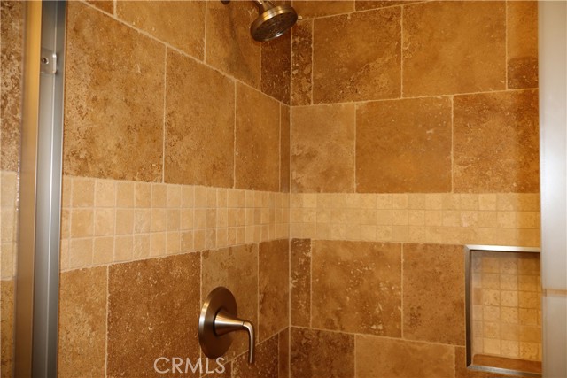Detail Gallery Image 16 of 18 For 18507 Pueblo Cir, Huntington Beach,  CA 92646 - 2 Beds | 2/1 Baths