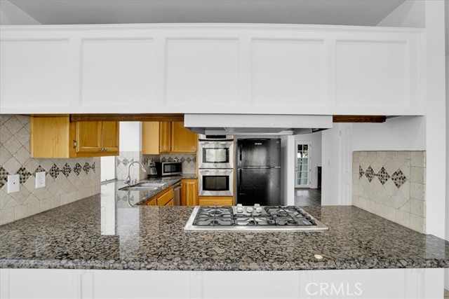 1913 Farrell Avenue, Redondo Beach, California 90278, 4 Bedrooms Bedrooms, ,3 BathroomsBathrooms,Residential,Sold,Farrell,SB23173425