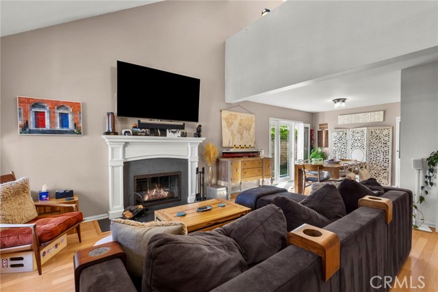 Detail Gallery Image 6 of 40 For 27547 Saffron, Saugus,  CA 91350 - 4 Beds | 3 Baths