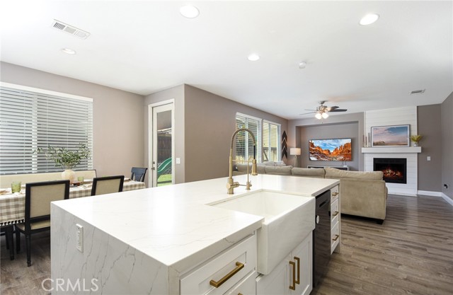 Detail Gallery Image 12 of 35 For 34009 Leon St, Lake Elsinore,  CA 92530 - 4 Beds | 2/1 Baths